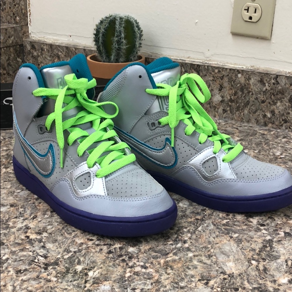 Nike force 6.5 women’s